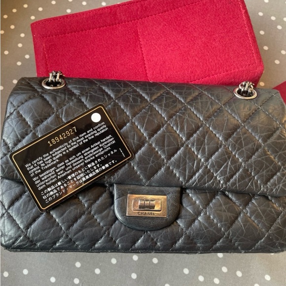 Chanel 2.55 handbag calfskin black medium size - Picture 2 of 11